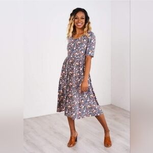 Latched Mama classic cotton dress gourds, medium